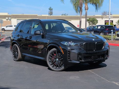 New 2026 BMW X5 xDrive40i w/ M Sport Package AWD/4WD image 2