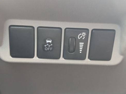 Used 2015 Toyota Prius V Three FWD image 13