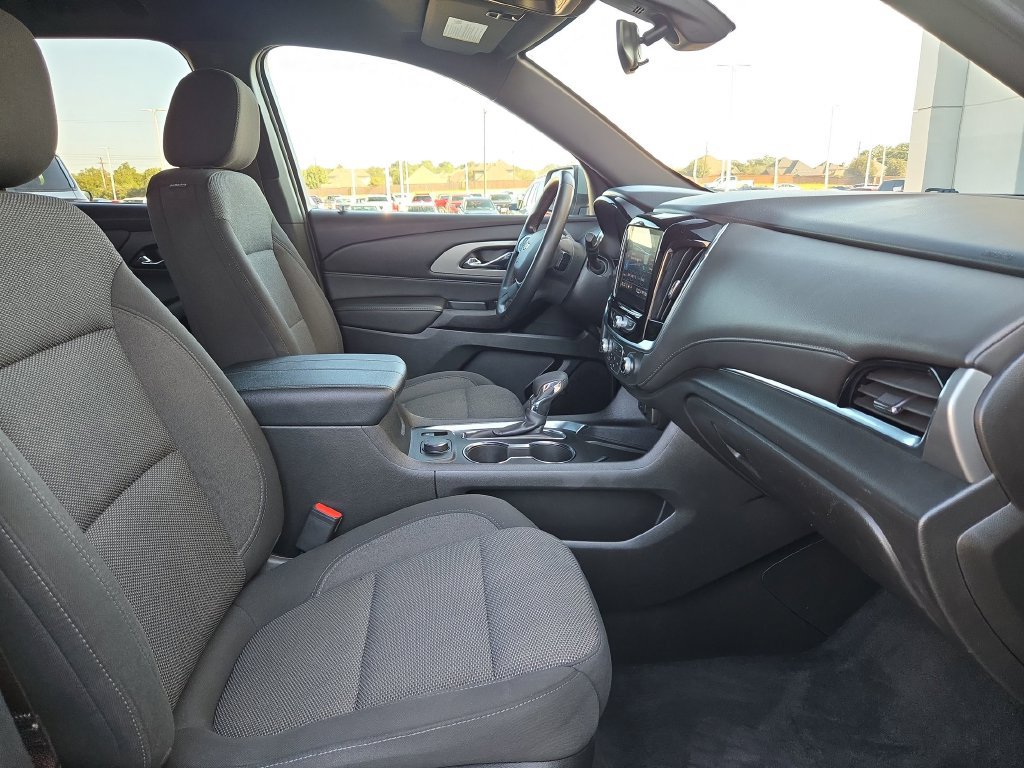 Used 2023 Chevrolet Traverse LT AWD/4WD image 27