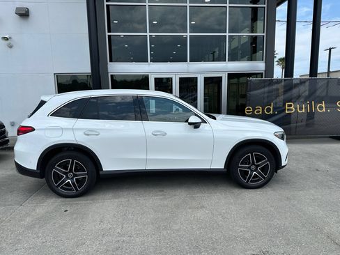 Used 2026 Mercedes-Benz GLC 300 4MATIC image 5
