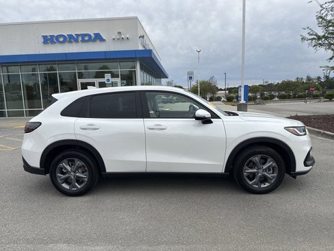 Used 2026 Honda HR-V LX image 8