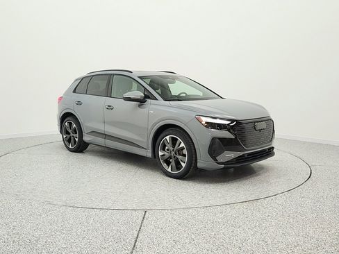 Used 2024 Audi Q4 e-tron Premium Plus w/ Premium Plus image 3