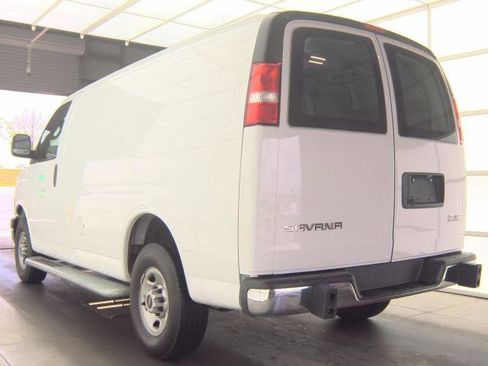 Used 2024 GMC Savana 2500 w/ Driver Convenience Package RWD image 3