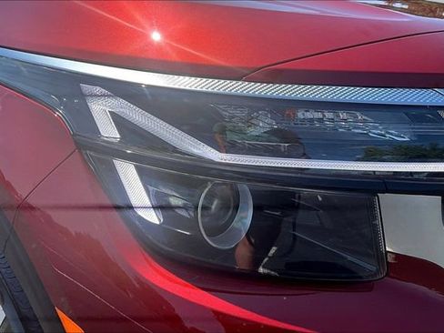 Certified 2026 Kia Seltos S AWD/4WD image 31