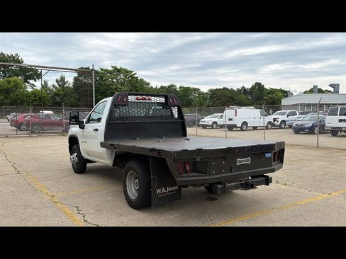 Used 2023 Chevrolet Silverado 3500 W/T w/ WT Fleet Convenience Package RWD image 4