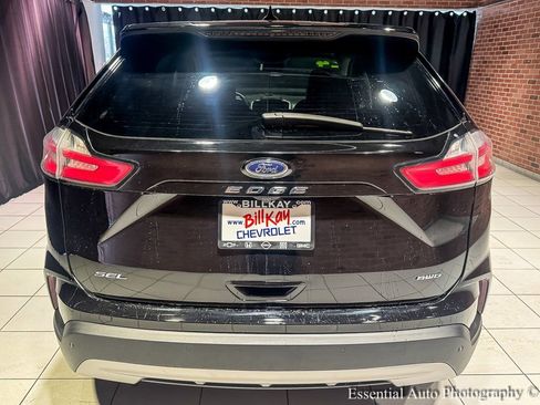 Used 2024 Ford Edge SEL image 9