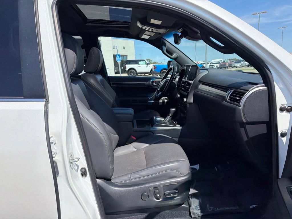 Used 2023 Lexus GX 460 Premium w/ Premium Package AWD/4WD image 21
