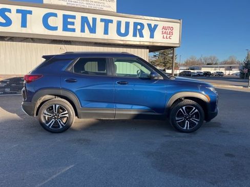 Used 2022 Chevrolet TrailBlazer LT AWD/4WD image 15
