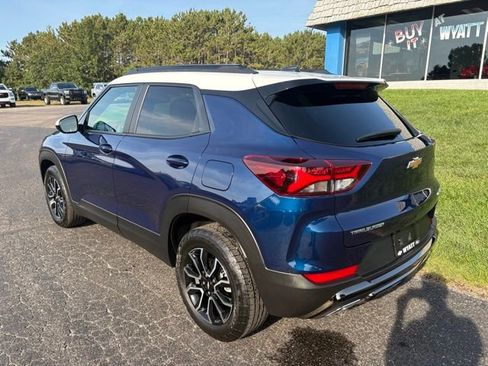 Used 2023 Chevrolet TrailBlazer ACTIV w/ Convenience Package image 9