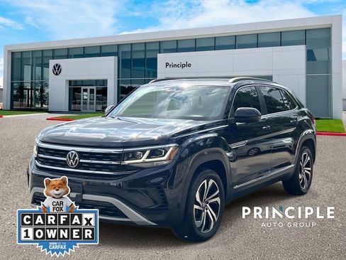 Used 2023 Volkswagen Atlas Cross Sport SEL AWD/4WD image 1