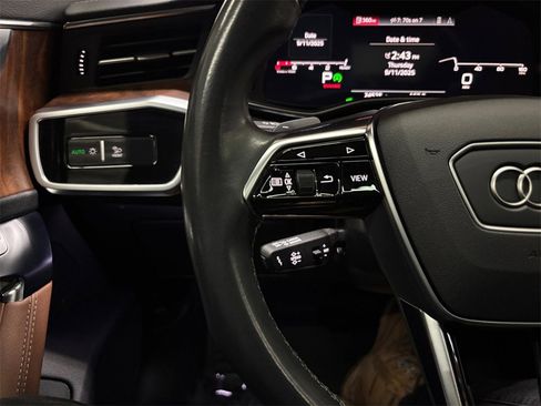 Used 2023 Audi A6 Premium Plus image 26