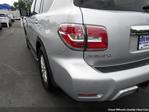 Used 2018 Nissan Armada SV w/ Driver Package AWD/4WD image 9