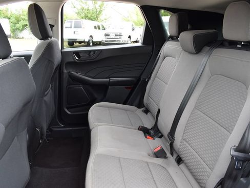 Used 2022 Ford Escape SE w/ SE Sport Appearance Package AWD/4WD image 29