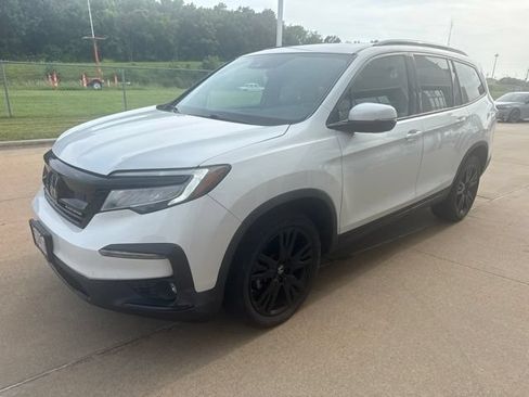 Used 2021 Honda Pilot Black Edition image 3
