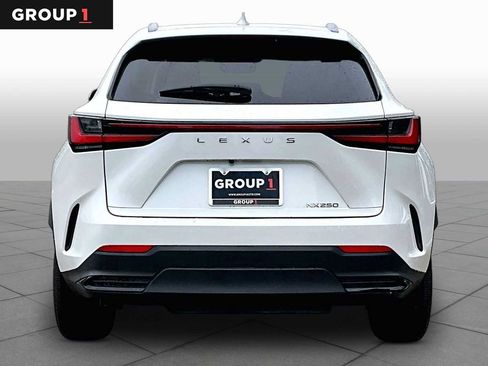 Used 2024 Lexus NX 250 FWD w/ Towing Package (2000 Lbs) image 5