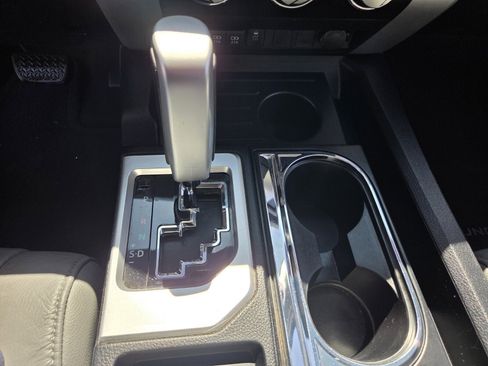 Used 2020 Toyota Tundra SR5 w/ SR5 Leather Package image 15