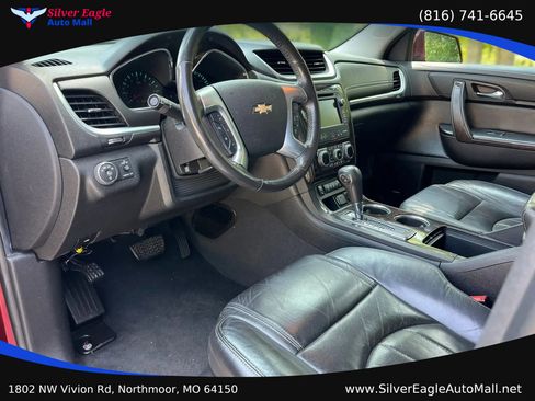 Used 2016 Chevrolet Traverse LTZ AWD/4WD image 9