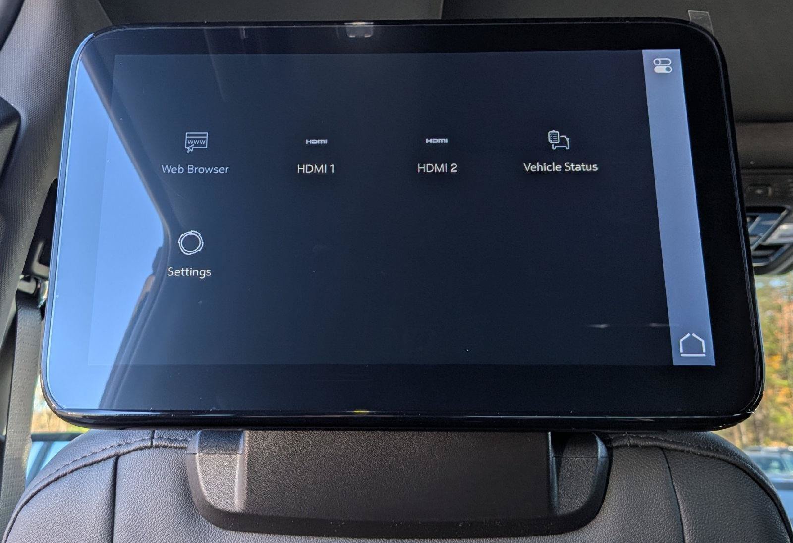 New 2027 GMC Yukon AT4 w/ AT4 Premium Plus Package AWD/4WD image 23