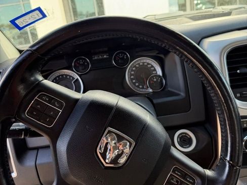 Used 2019 RAM 1500 Lone Star image 12