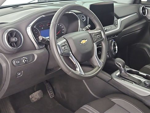Used 2024 Chevrolet Blazer LT image 16