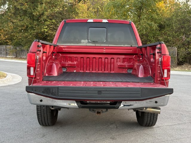Used 2018 Ford F150 Lariat w/ Equipment Group 502A Luxury AWD/4WD image 14