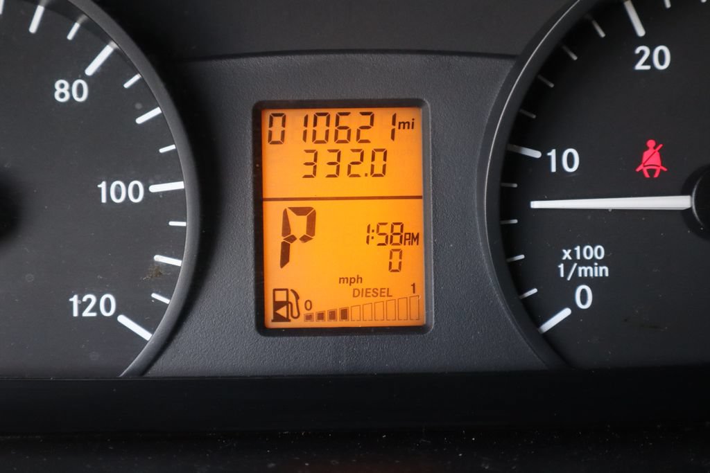 Used 2015 Mercedes-Benz Sprinter 2500 image 43