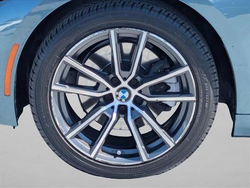 Used 2021 BMW 330i Sedan w/ Convenience Package RWD image 26