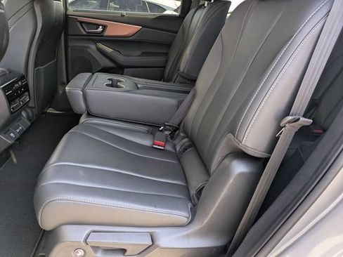 Certified 2022 Acura MDX w/ Technology Package FWD image 27