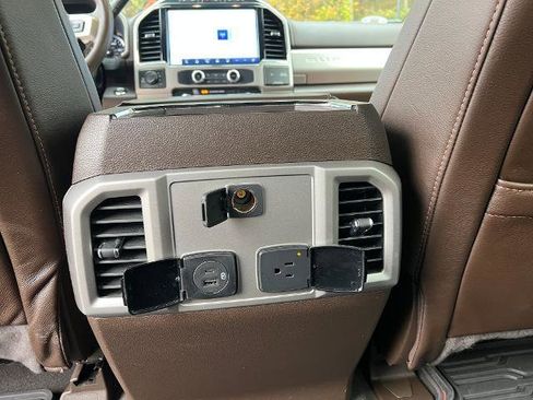 Used 2022 Ford F350 King Ranch w/ Chrome Package image 33