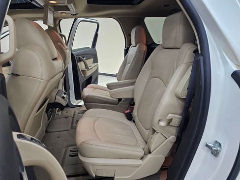 Used 2012 GMC Acadia Denali FWD image 25