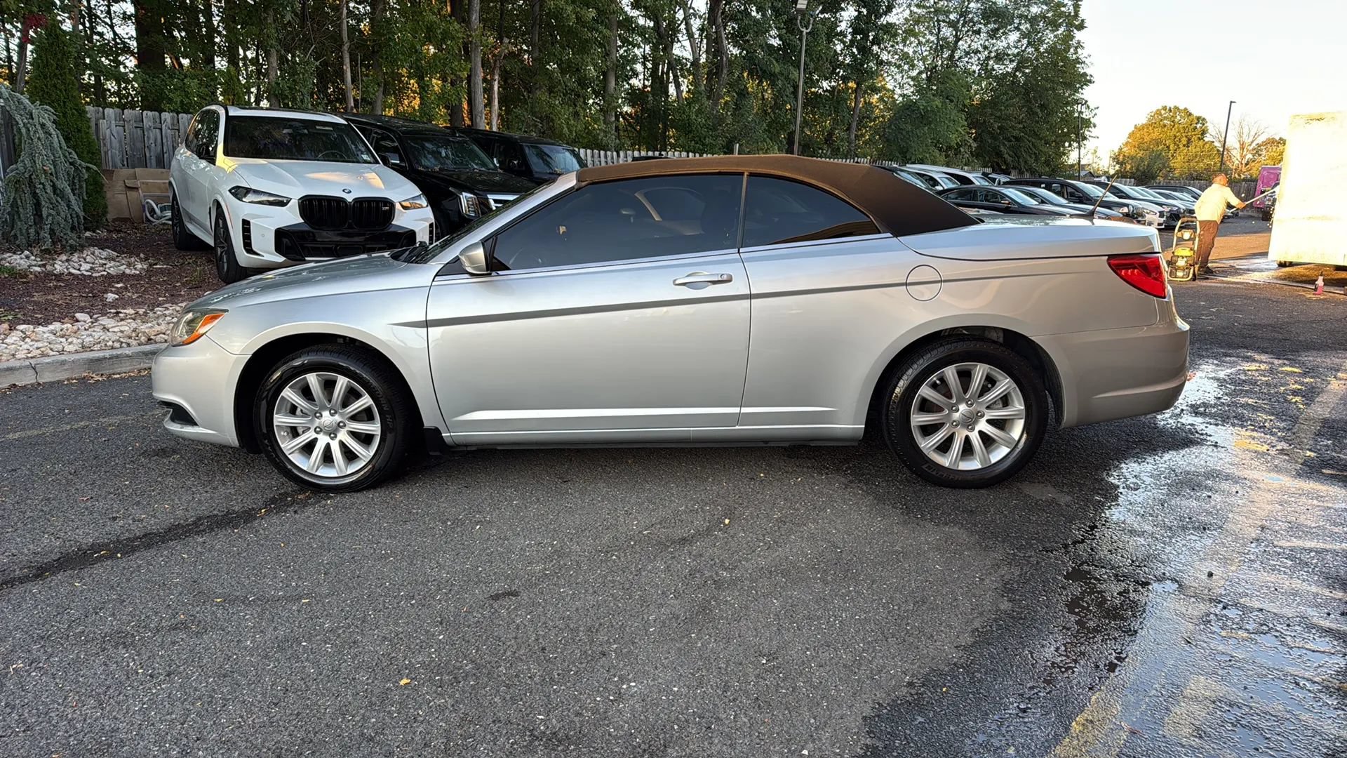 Used 2012 Chrysler 200 Touring FWD image 8