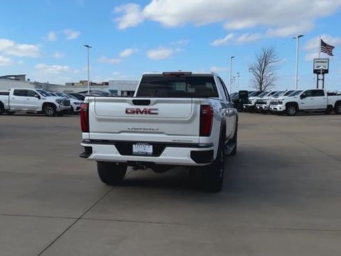 Used 2024 GMC Sierra 2500 Denali w/ Denali Reserve Package image 8