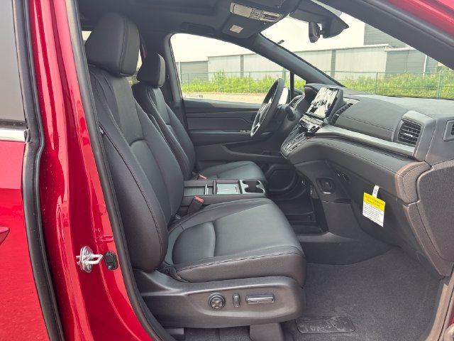 New 2026 Honda Odyssey Sport-L image 11