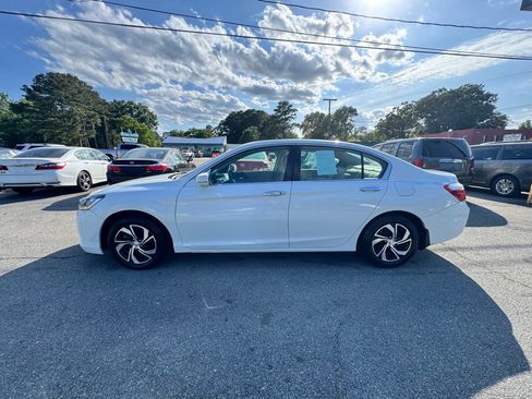Used 2013 Honda Accord EX-L image 9