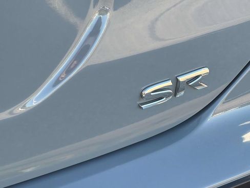 Used 2021 Nissan Kicks SR w/ SR Premium Package FWD image 7
