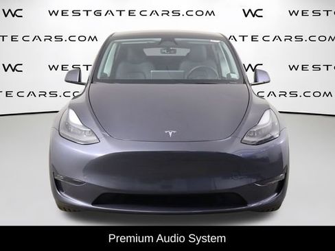 Used 2023 Tesla Model Y 2WD image 4