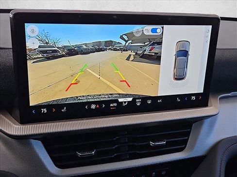 New 2026 Ford Explorer Active image 13