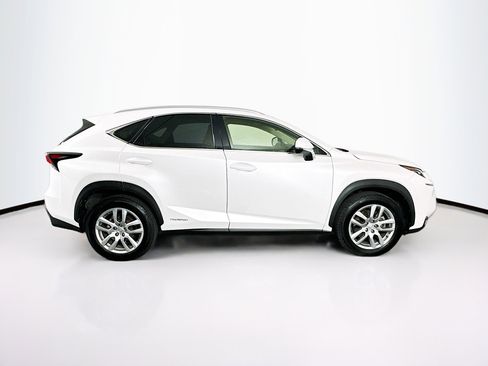 Used 2015 Lexus NX 300h AWD image 10