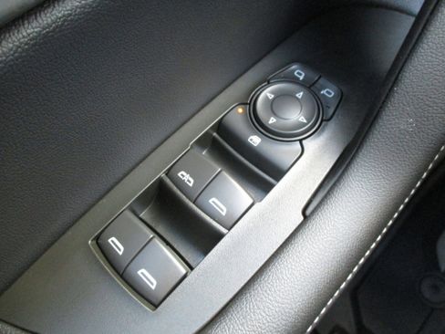 Used 2024 Chevrolet Blazer LT w/ Convenience Package FWD image 29