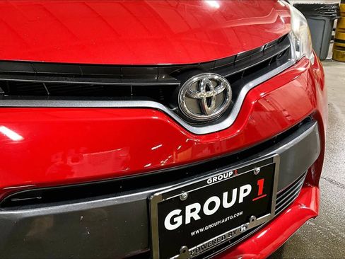 Used 2015 Toyota Corolla LE image 29