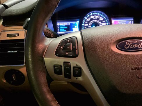 Used 2013 Ford Flex SEL image 22