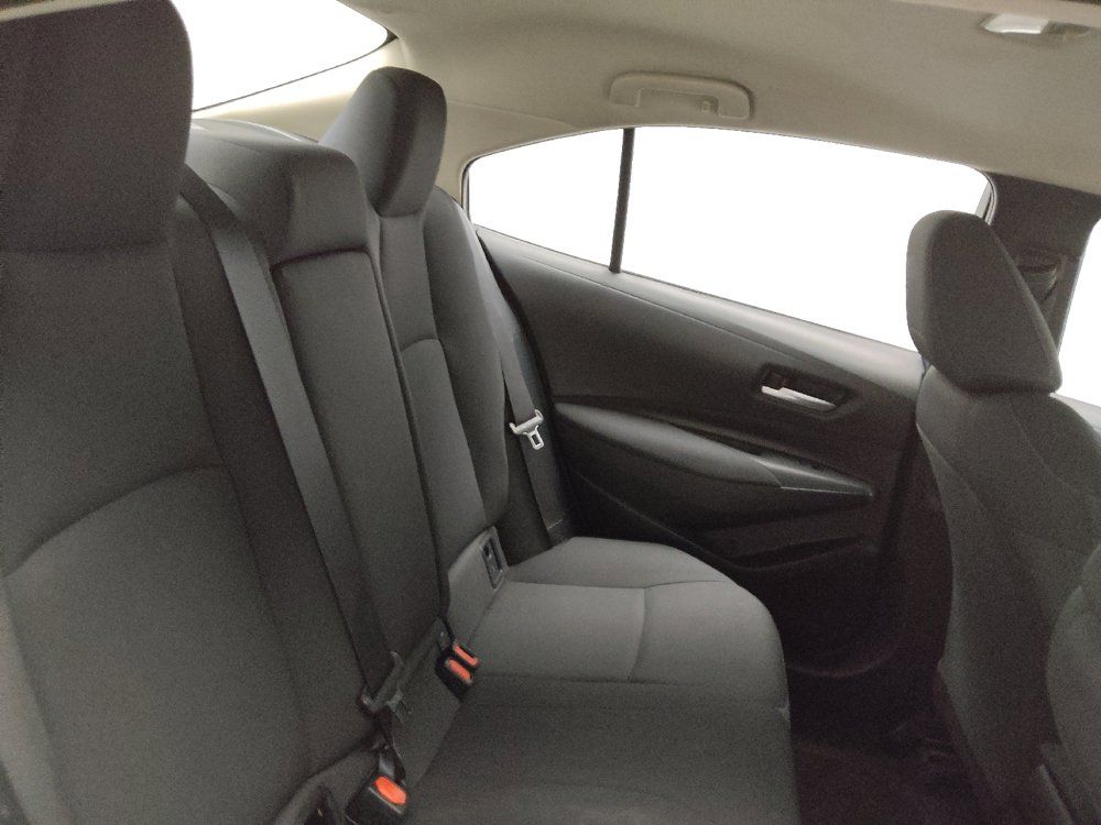 Used 2021 Toyota Corolla LE FWD image 19