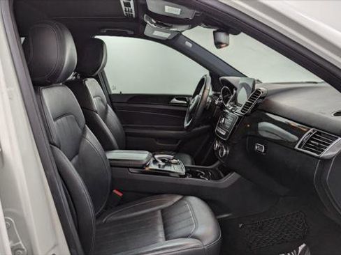 Used 2019 Mercedes-Benz GLE 400 GLE 400 image 18