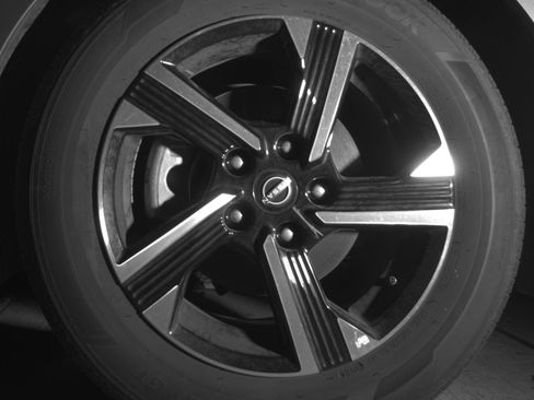 Used 2025 Nissan Sentra SV FWD image 12