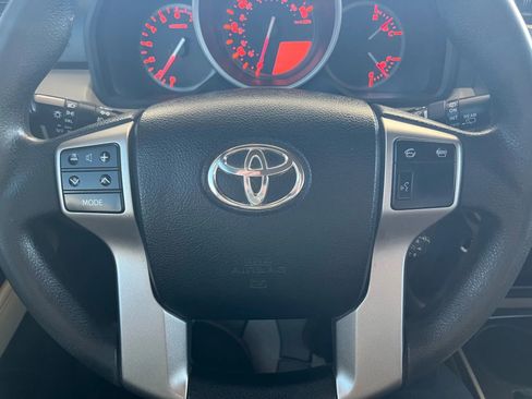 Used 2013 Toyota 4Runner Limited image 18