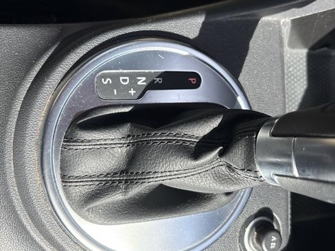 Used 2019 Volkswagen Beetle 2.0T S image 12