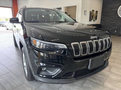 Used 2019 Jeep Cherokee Latitude w/ Cold Weather Group