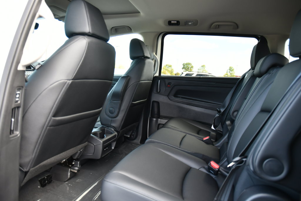 New 2027 Honda Odyssey EX-L image 17