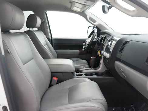 Used 2012 Toyota Tundra Limited image 11