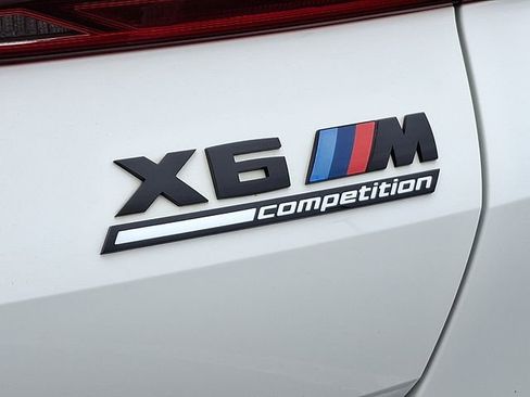 Used 2021 BMW X6 M w/ Competition Package image 39